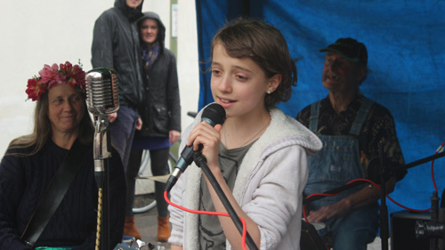 A striking performance of Mr Tambourine Man from the day's youngest singer