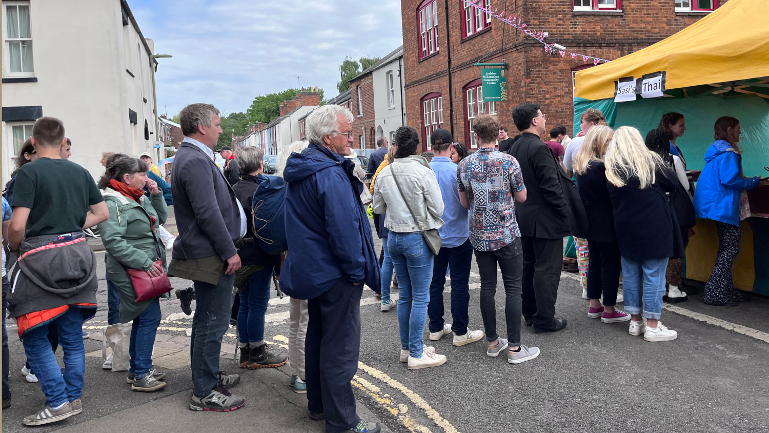 <p>As ever, one of the longest queues of the day was for Sasi's amazing Thai food</p>